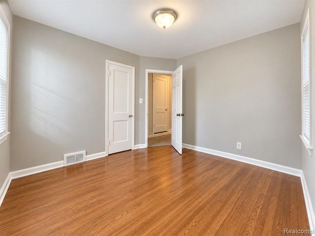 16317 Carlisle Street, Detroit, MI 48205