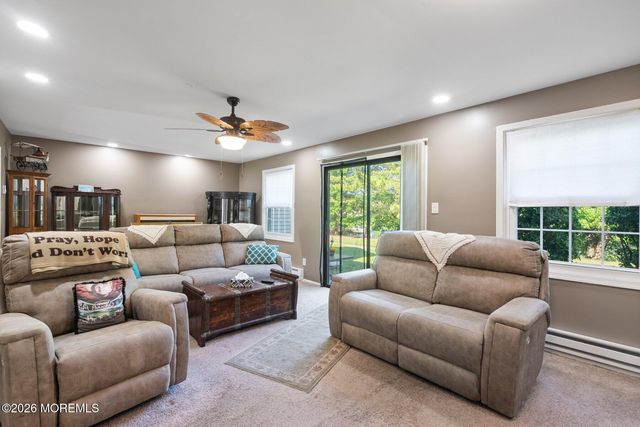 82 Parkway Drive B, Freehold, NJ 07728