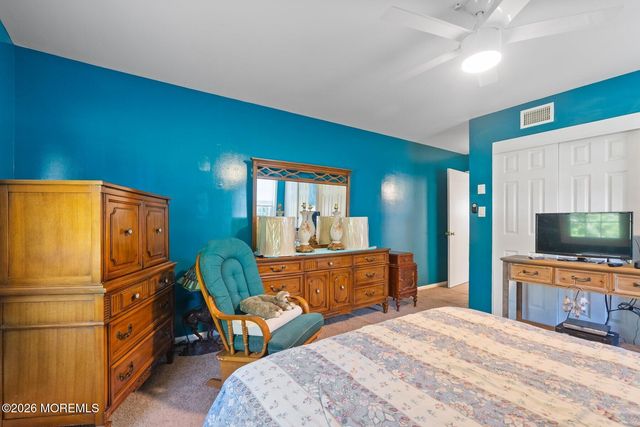 82 Parkway Drive B, Freehold, NJ 07728