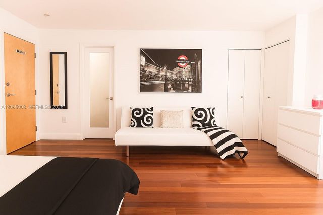 420 15th St 306, Miami Beach, FL 33139