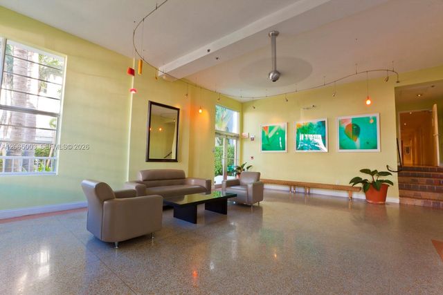420 15th St 306, Miami Beach, FL 33139
