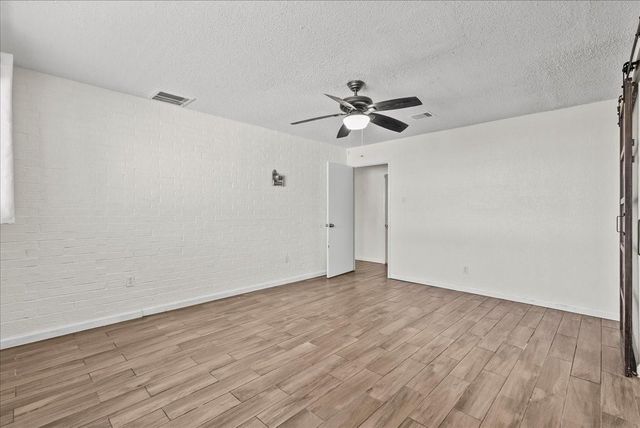 3705 Misty Cove Court, Dickinson, TX 77539