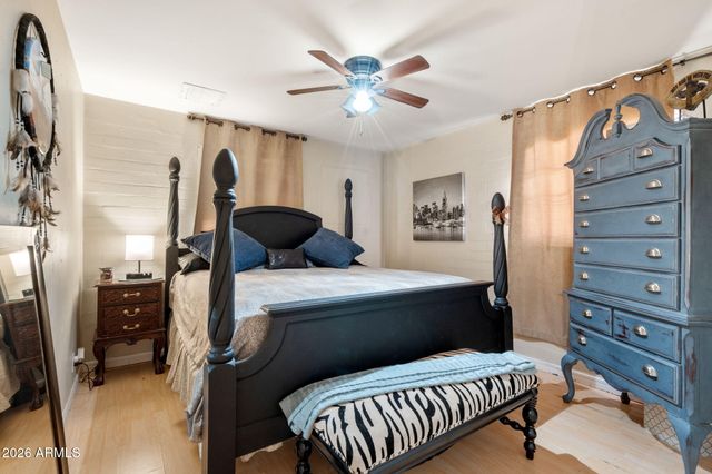 2939 E ANGELA Drive, Phoenix, AZ 85032