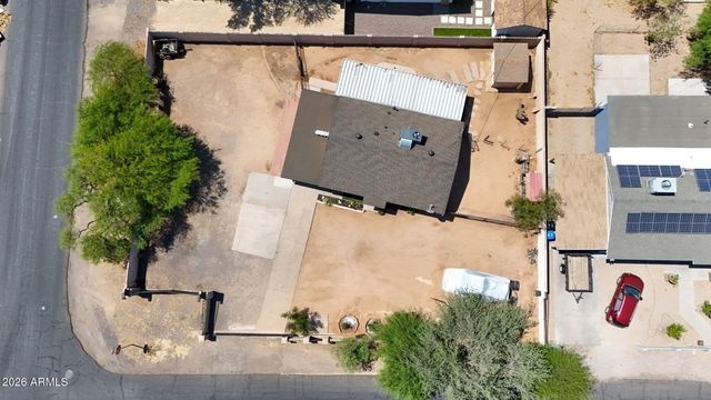 2939 E ANGELA Drive, Phoenix, AZ 85032