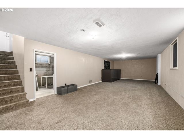 1731 Ne LIBERTY St, Portland, OR 97211