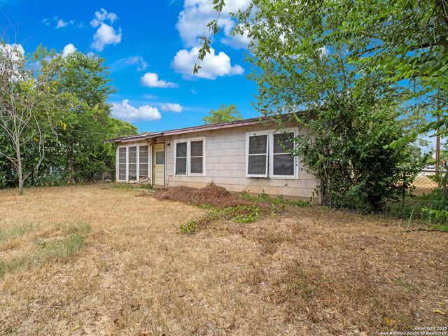 394 Anton, San Antonio, TX 78223