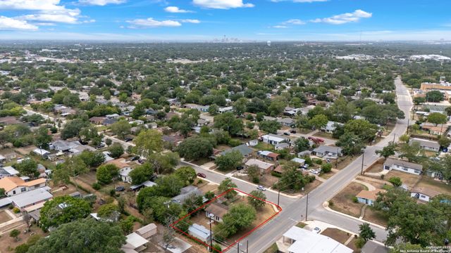 394 Anton, San Antonio, TX 78223
