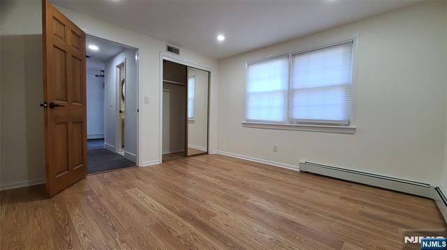 7 Park, Demarest, NJ 07627