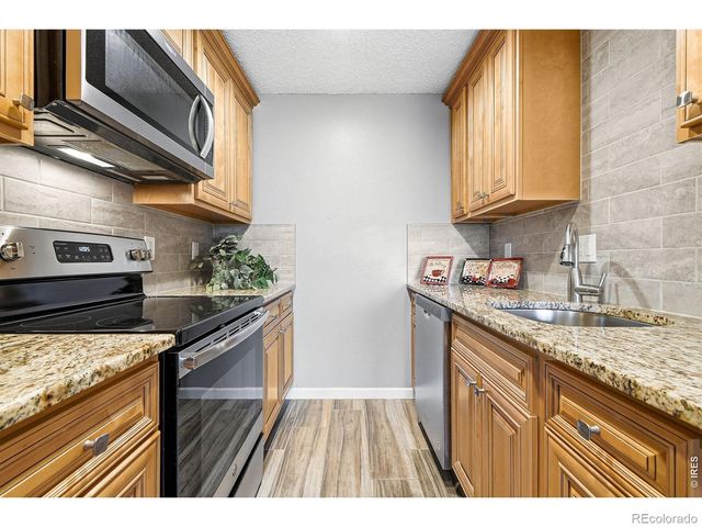 3240 Iris Avenue 205, Boulder, CO 80301