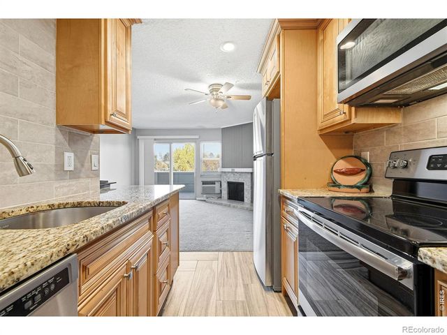 3240 Iris Avenue 205, Boulder, CO 80301