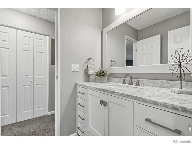 3240 Iris Avenue 205, Boulder, CO 80301
