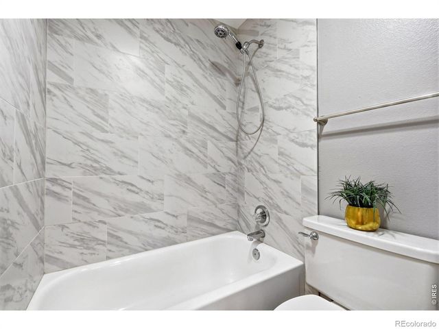 3240 Iris Avenue 205, Boulder, CO 80301