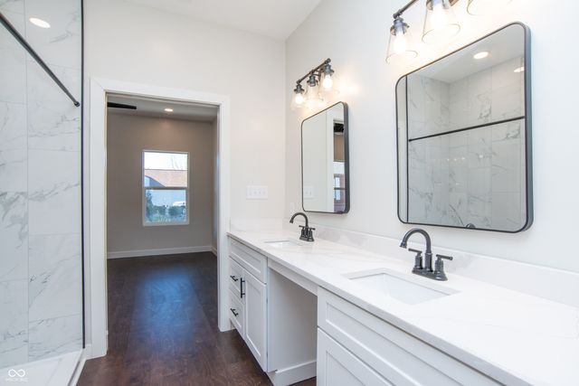 3226 Keystone Lakes Way, Indianapolis, IN 46237