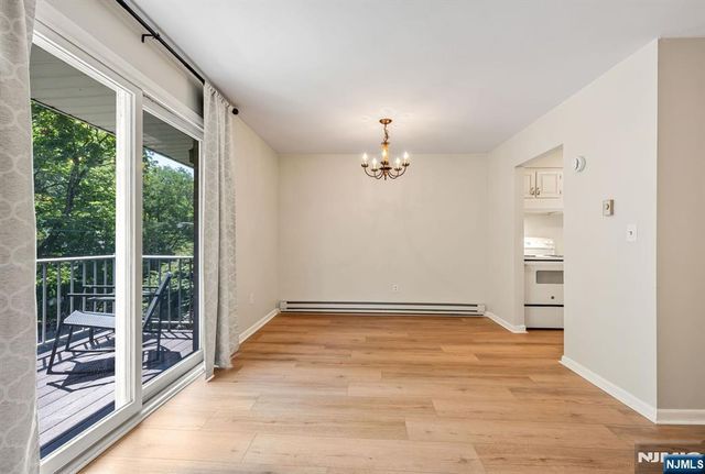 15 Cottage Unit 15-1B, Midland Park, NJ 07432