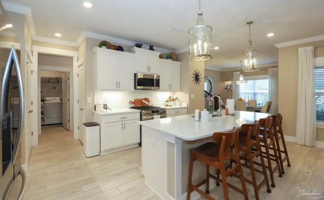 1947 Refuge Cir, Gulf Breeze, FL 32563