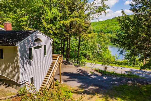 328 Hanover Center Road, Hanover, NH 03750