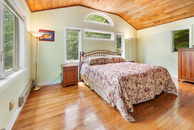 328 Hanover Center Road, Hanover, NH 03750