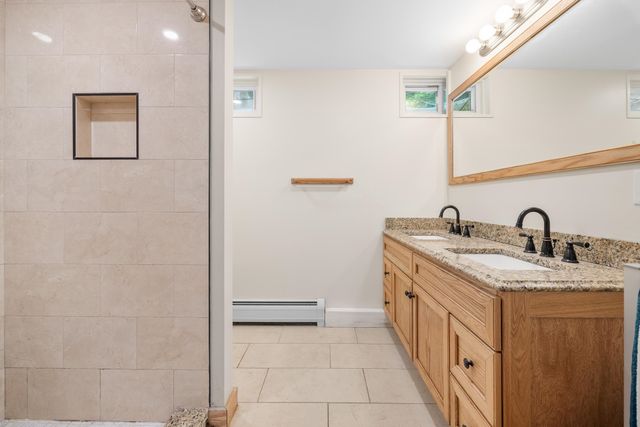 328 Hanover Center Road, Hanover, NH 03750