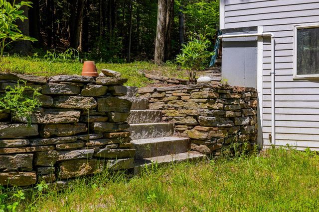 328 Hanover Center Road, Hanover, NH 03750