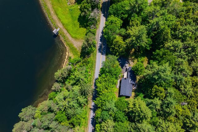 328 Hanover Center Road, Hanover, NH 03750