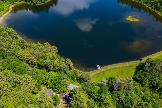 328 Hanover Center Road, Hanover, NH 03750