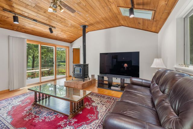 328 Hanover Center Road, Hanover, NH 03750