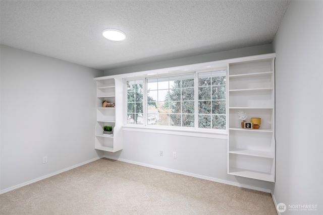 1517 126th Avenue E, Edgewood, WA 98372