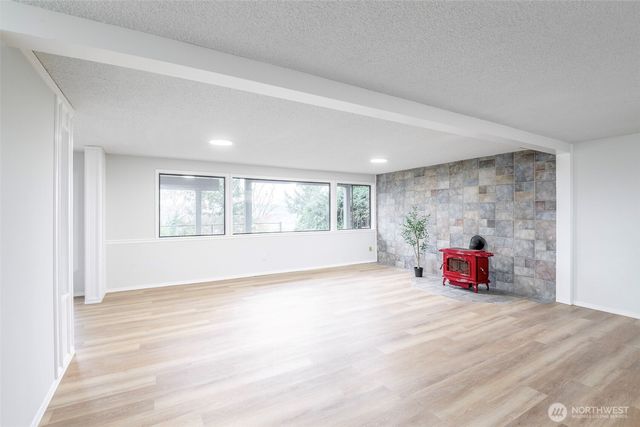 1517 126th Avenue E, Edgewood, WA 98372