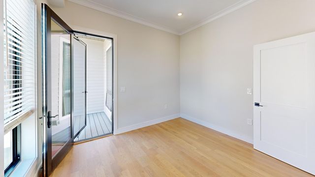 16-18 Highgate St. 202, Boston, MA 02134