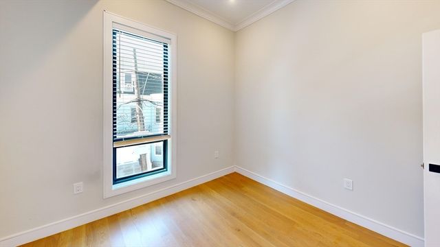 16-18 Highgate St. 202, Boston, MA 02134