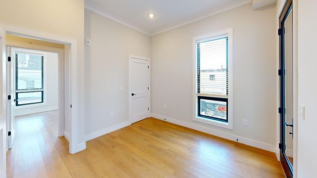 16-18 Highgate St. 202, Boston, MA 02134
