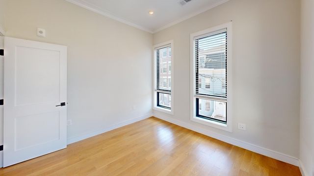 16-18 Highgate St. 202, Boston, MA 02134