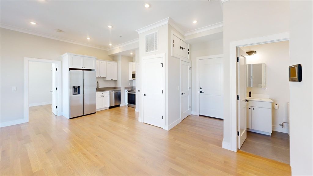 16-18 Highgate St. 202, Boston, MA 02134
