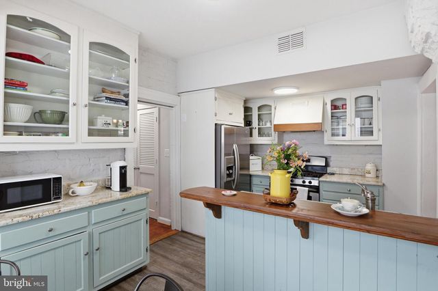 9229 PORTNER AVE, Manassas, VA 20110