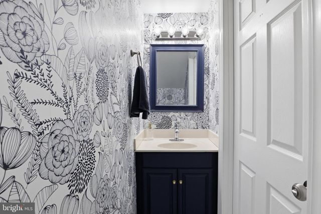 9229 PORTNER AVE, Manassas, VA 20110