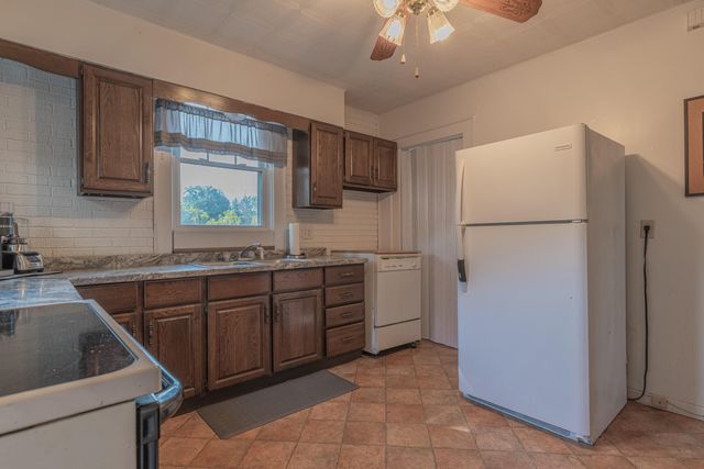 42 Concord Avenue, Fort Thomas, KY 41075