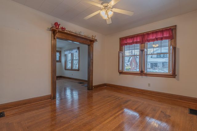 42 Concord Avenue, Fort Thomas, KY 41075