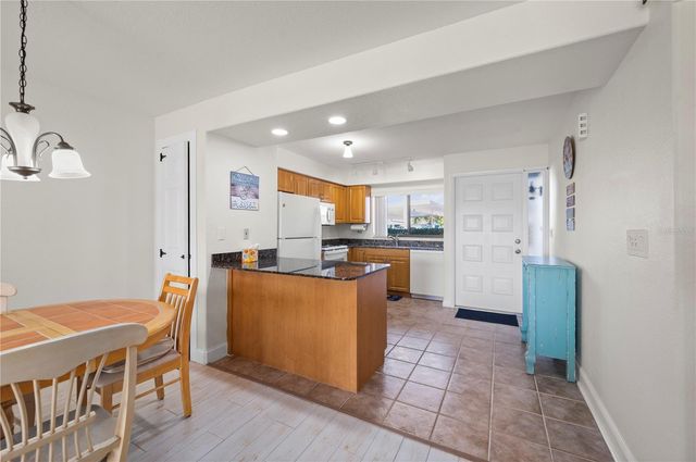 1356 RIO DE JANEIRO AVENUE 108, Punta Gorda, FL 33983