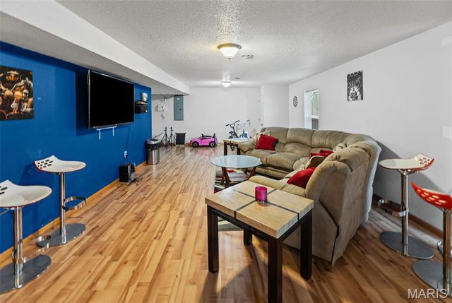 1733 Lombardi Court, Swansea, IL 62226