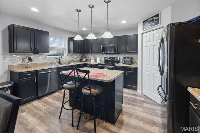 1733 Lombardi Court, Swansea, IL 62226