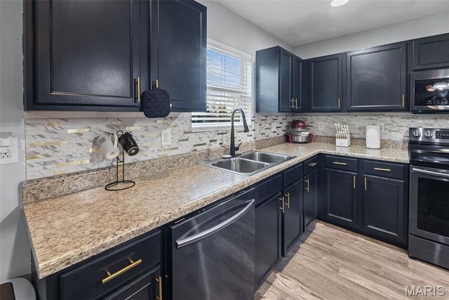 1733 Lombardi Court, Swansea, IL 62226