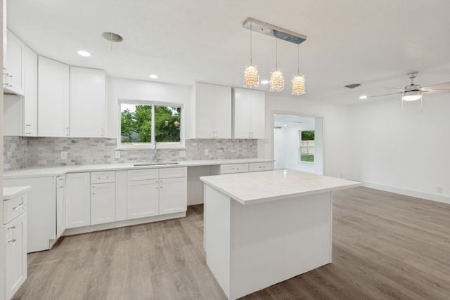 5718 Trio Lane, Dallas, TX 75241