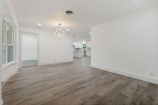 5718 Trio Lane, Dallas, TX 75241