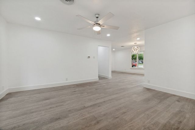 5718 Trio Lane, Dallas, TX 75241
