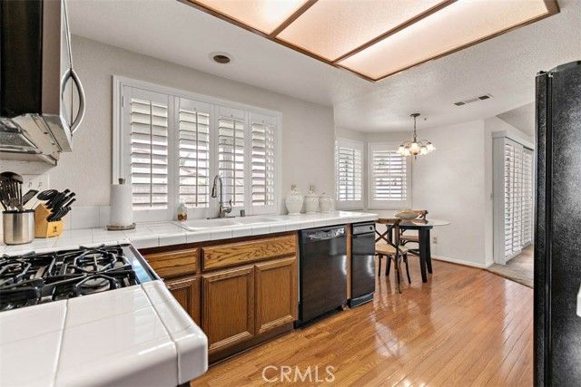 15141 Begonia, Fontana, CA 92336