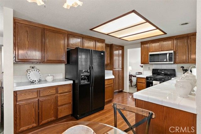 15141 Begonia, Fontana, CA 92336