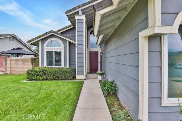 15141 Begonia, Fontana, CA 92336