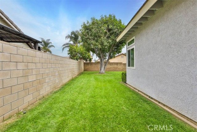 15141 Begonia, Fontana, CA 92336