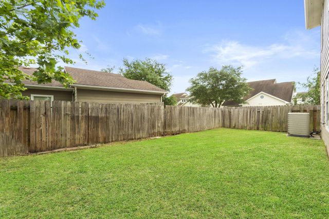 21214 Peachvine Lane, Tomball, TX 77375
