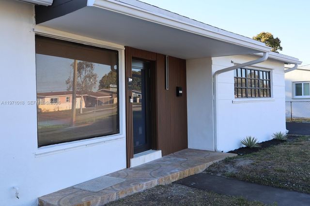 18712 NW 23rd Ct, Miami Gardens, FL 33056